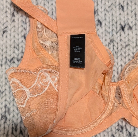 Understance apricot lace underwire bra, 32C - Picture 3 of 4